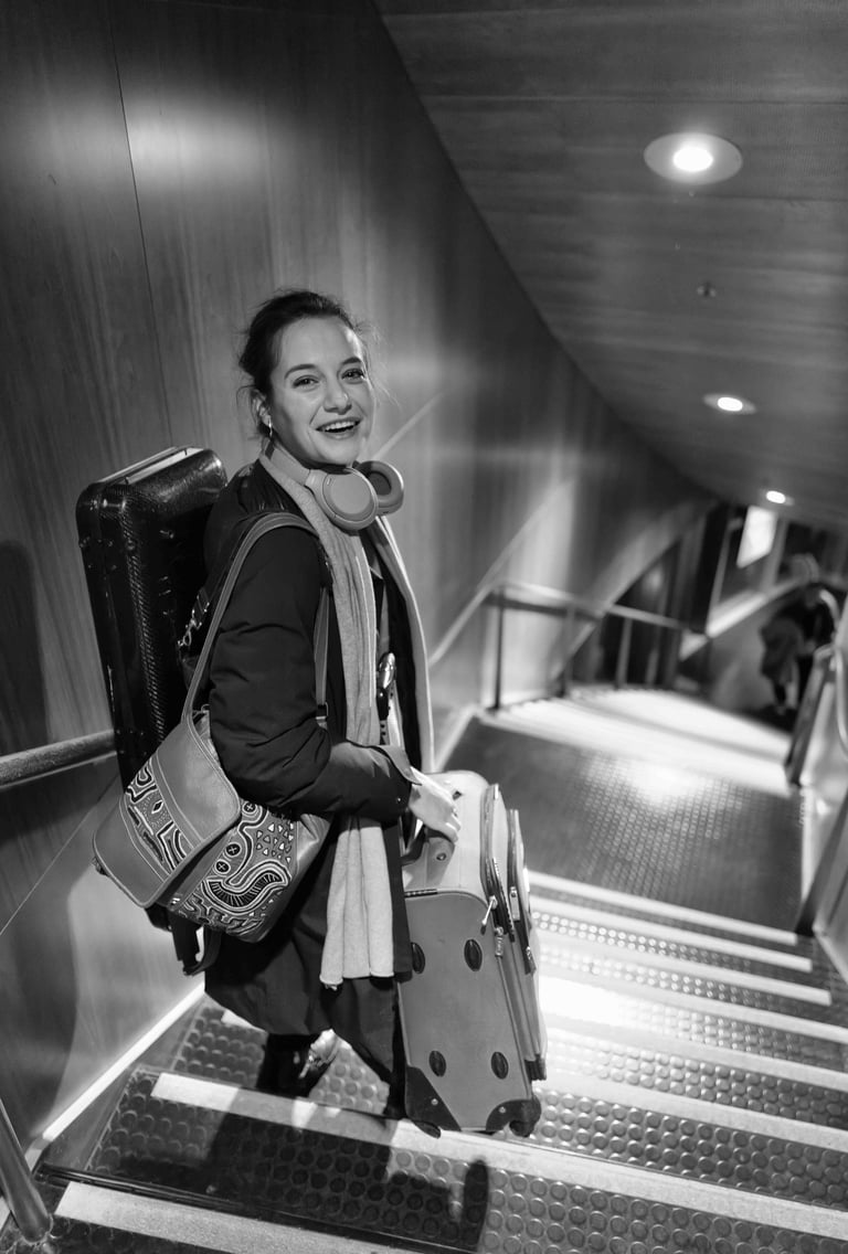 Viola player Dana Zemtsov backstage in TivoliVredenbrug Utrecht photo by Peter Tra