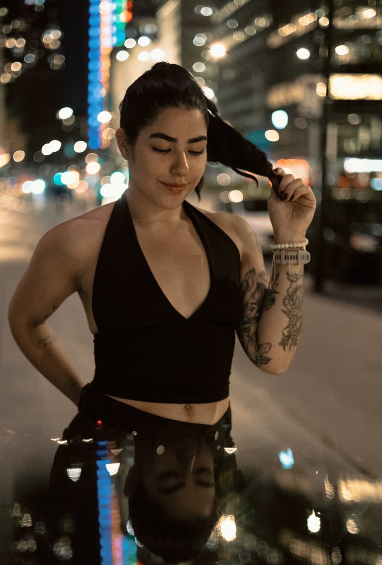 night photography montreal women 