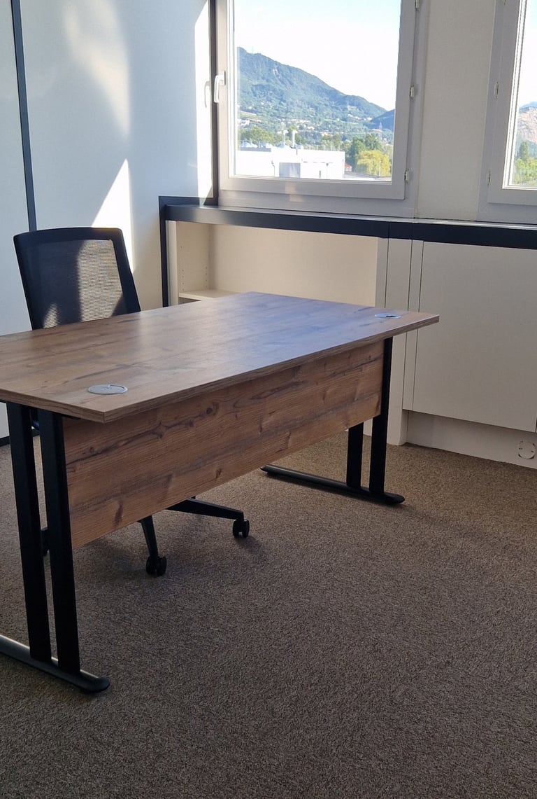 bureau 1 personne cowork pousse locale Varces