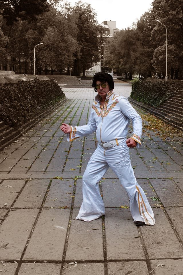 Elvio Preslio disko kostiumas