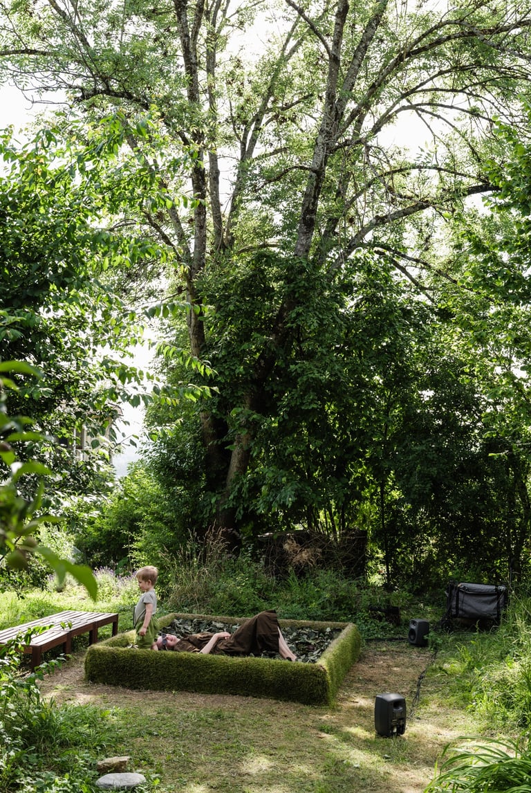 Outdoor participatory Installation - adegio in cadelon
