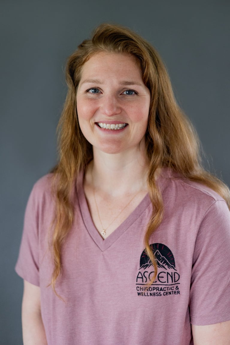 Dr Suzanne Colesar Yerger. Williamsport chiropractor, Pregnancy, sports injury, back pain, headaches