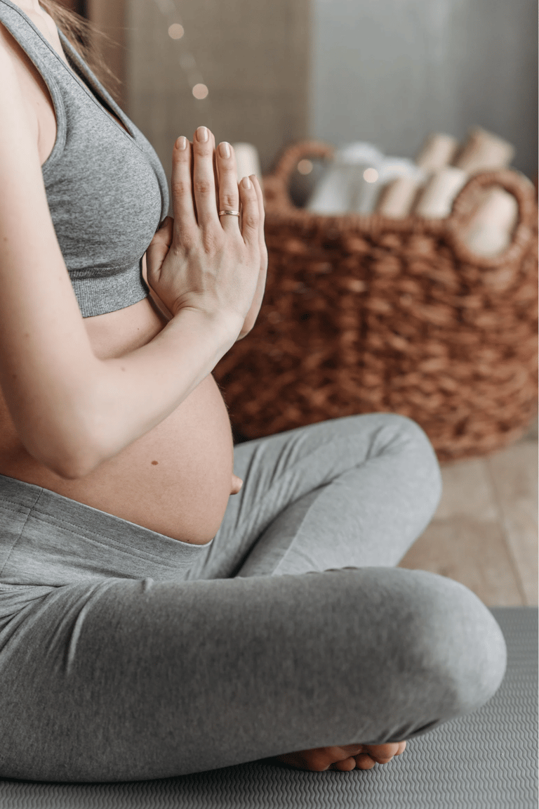 Prä- & Postnatal Yoga Fortbildung Stuttgart & online