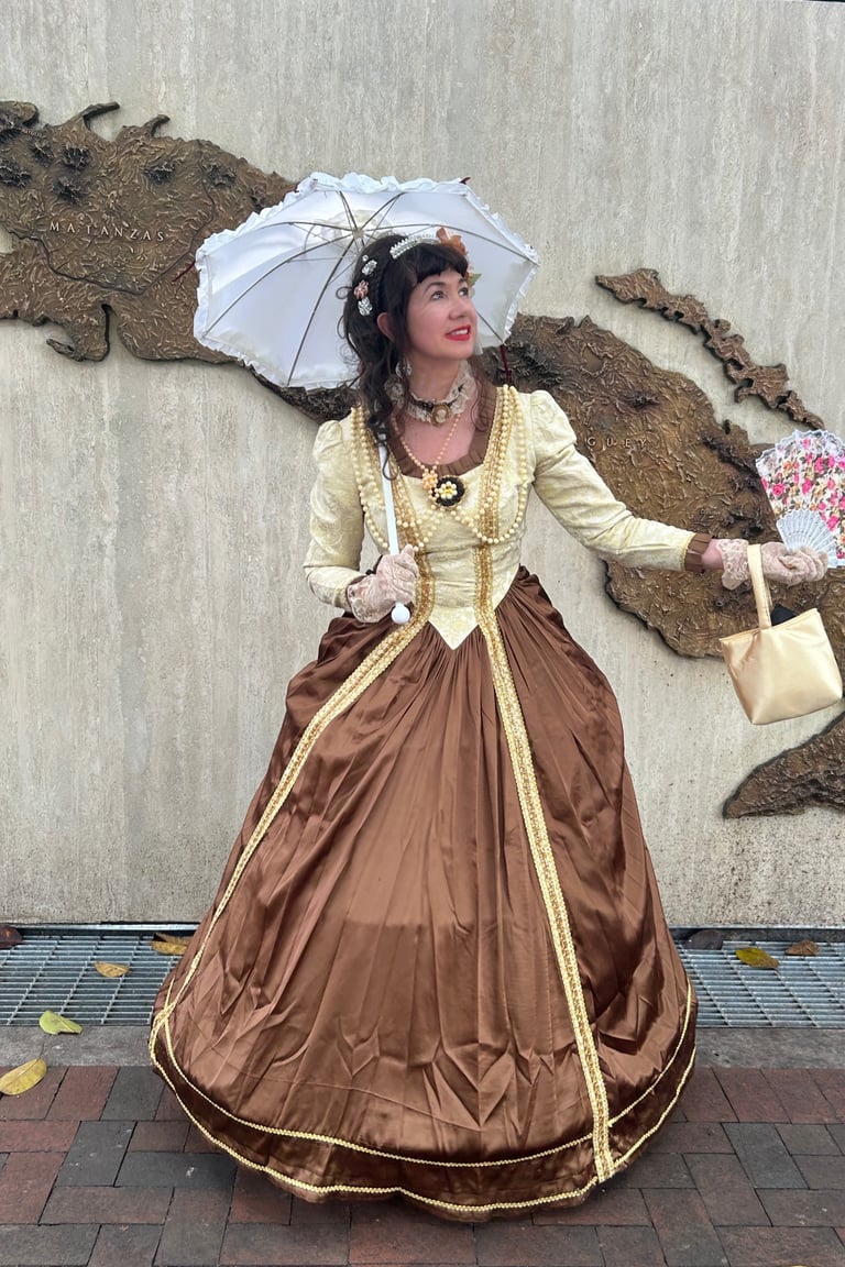 La Dra Glenda Mujer Esperanza, Directra del Instituto Folklorico Cubano Americano Ritmo Danzon