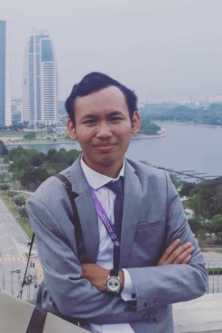 Alwi Akbar