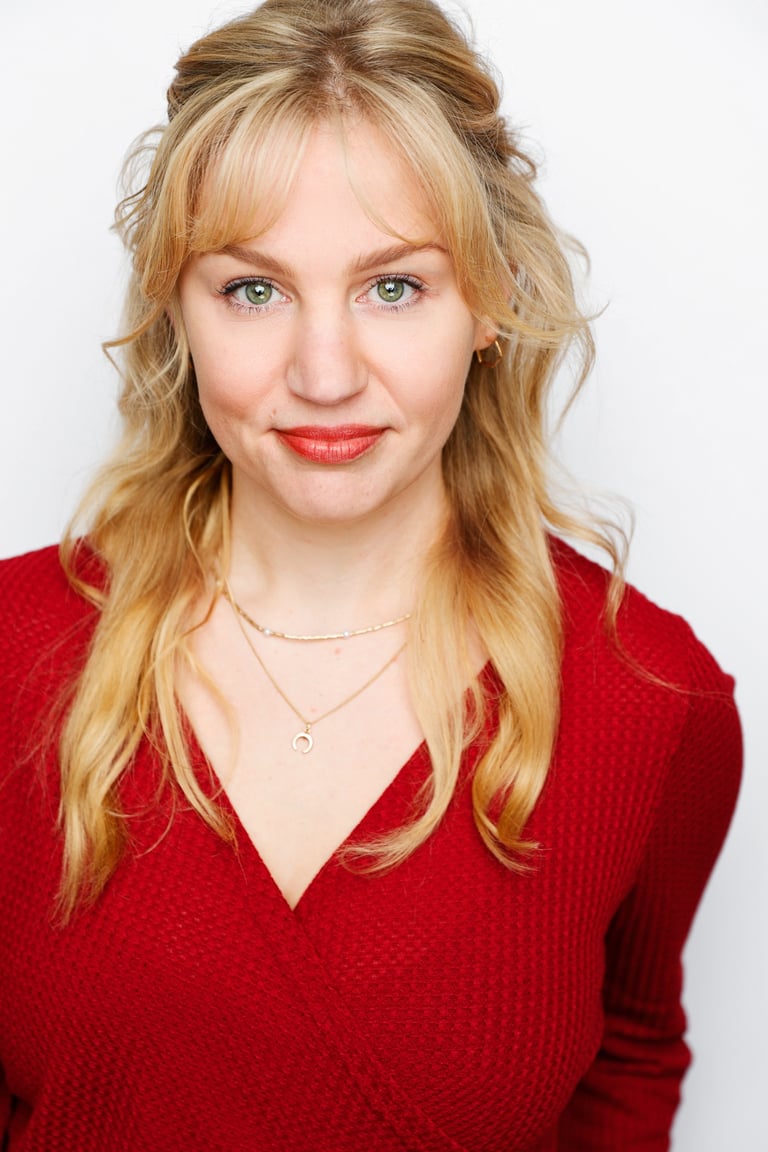 Marisa Dzintars Mor Photo by Leah Huebner