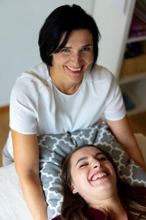 Hannelore Freischlager lächelnd