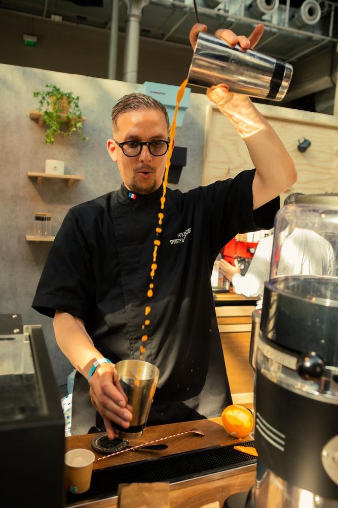 au Paris Café Festival ! show Cuban roll