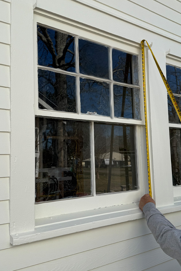measuring a square window for exterior shutters