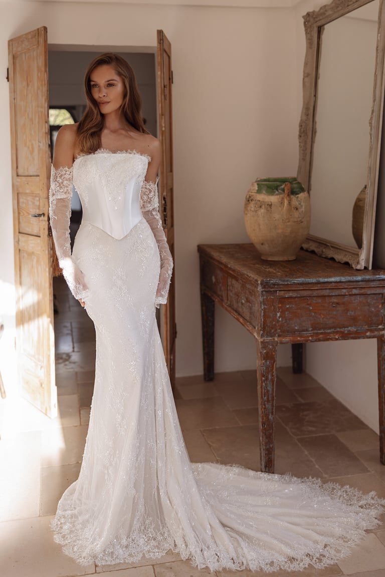 ROBE DE MARIÉE SIRÈNE EN DENTELLE 
