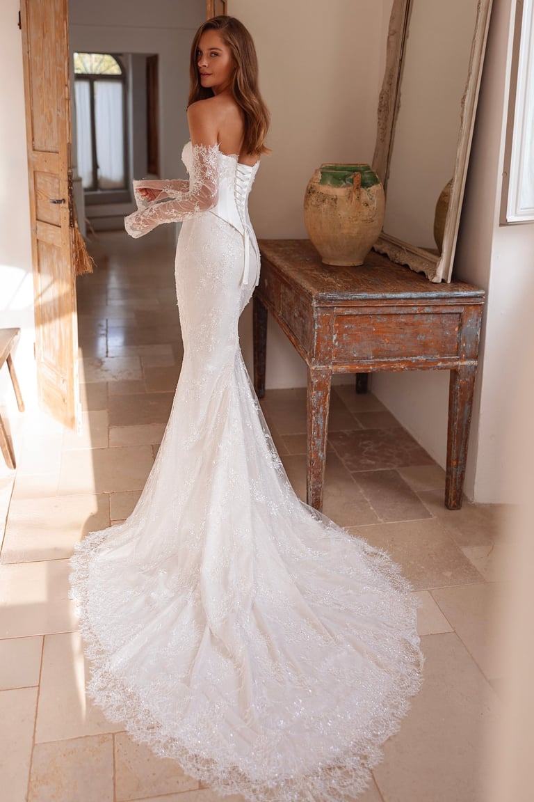 ROBE DE MARIEE sirène en dentelle