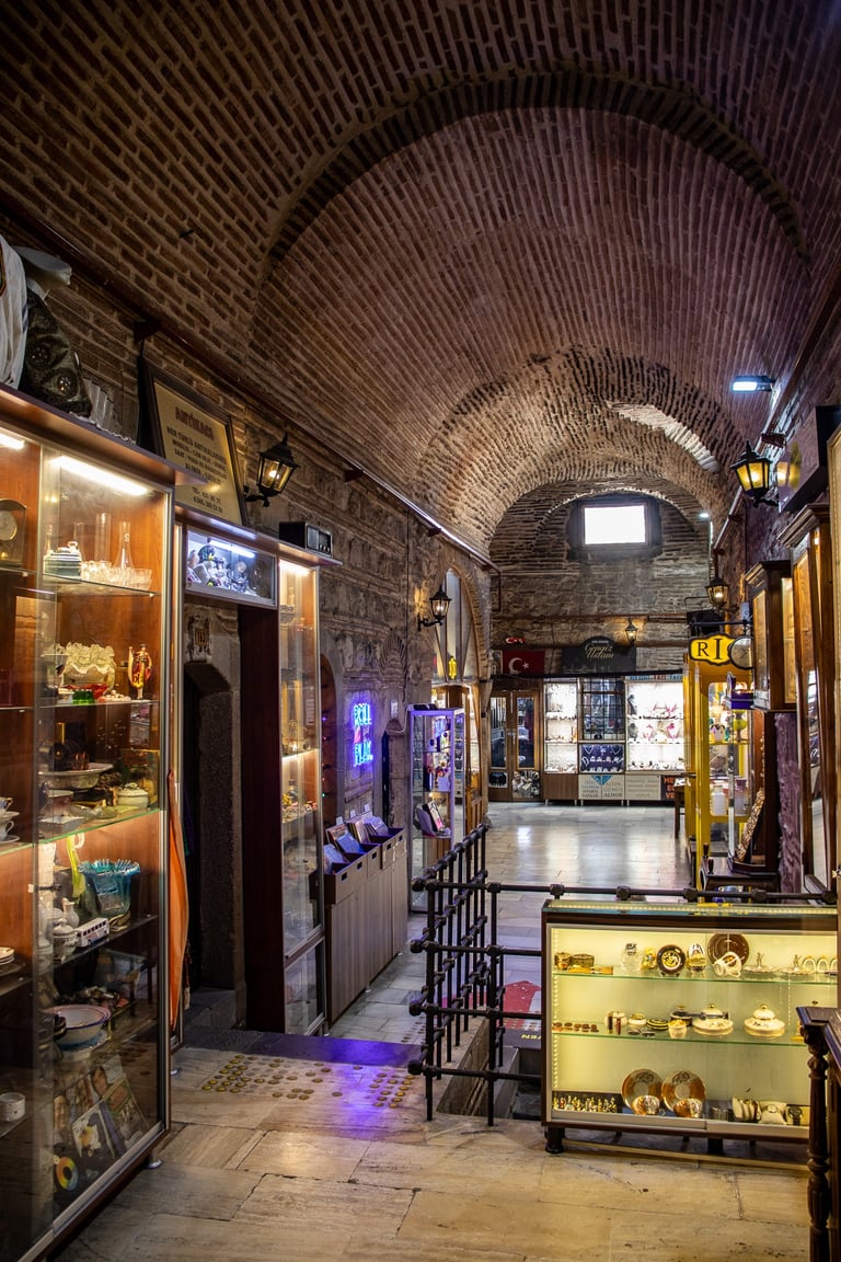 Kizlarağasi inn bazaar