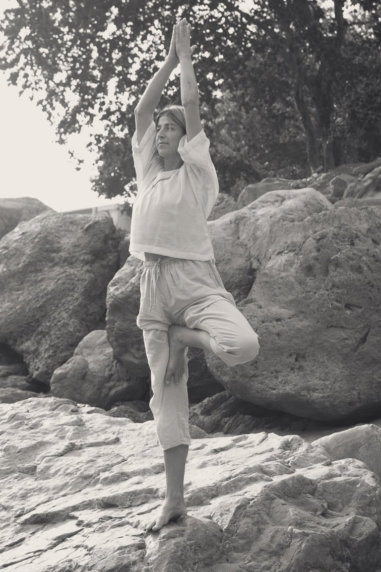 Traditionelle Hatha Yoga Praxis bei Pandora Community Bern