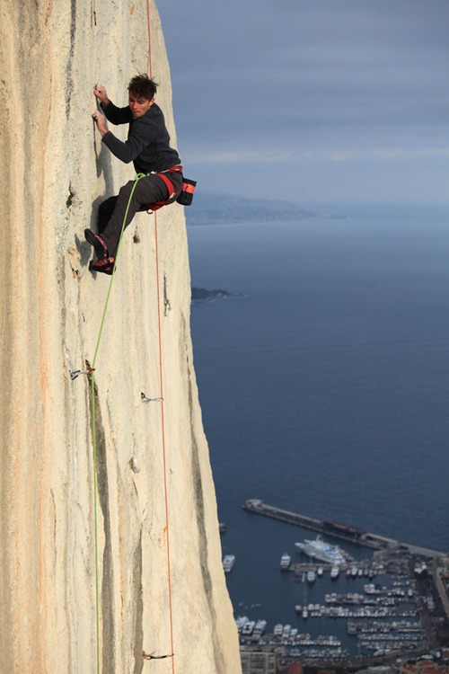 grimpeur au dessus de Monaco