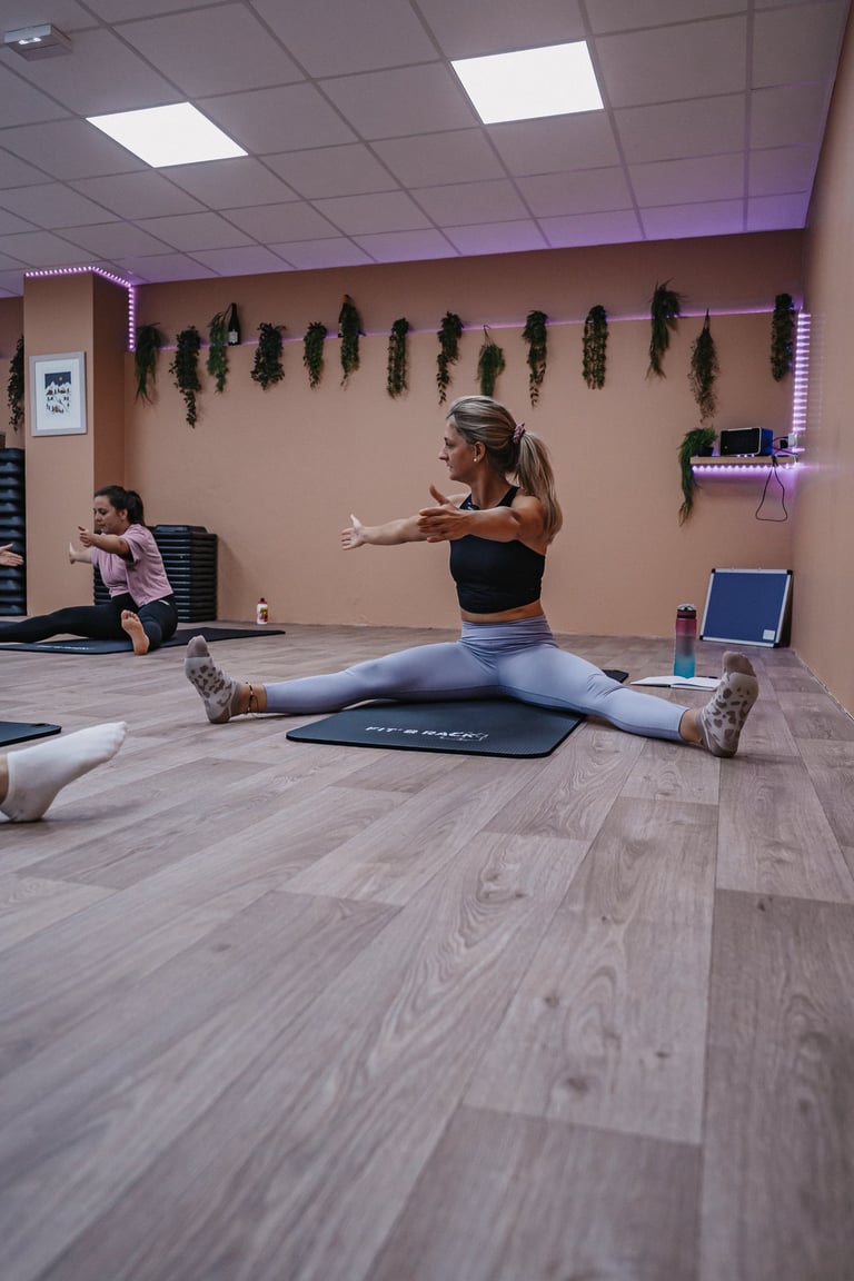 Cours de Pilates par une coach diplôme en petit groupe à Pau !