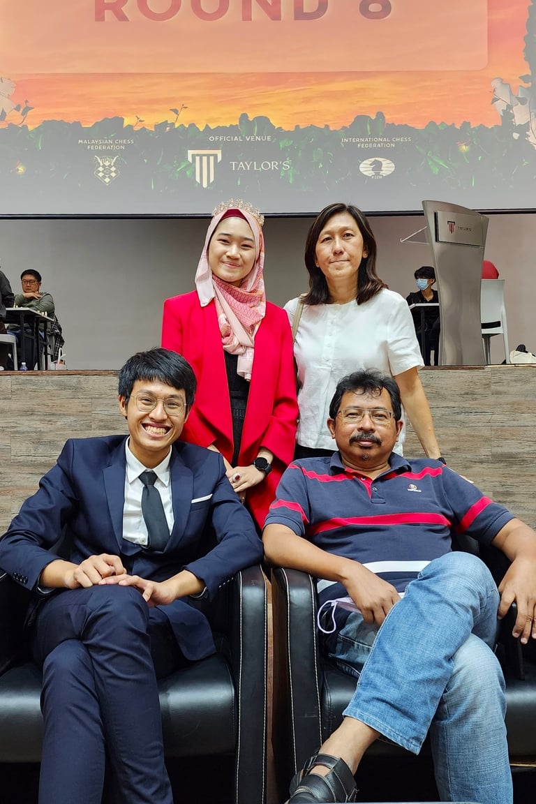 Ellie Emira and Emir Rusyaidi at Taylor's University Chess Tournament 2022. Malaysia Chess