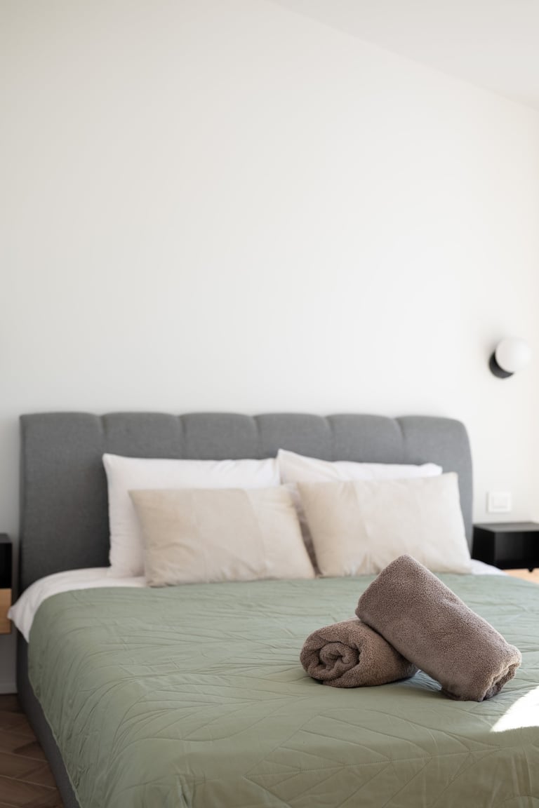 Patogios miegamojo lovos jūsų kokybiškam poilsiui