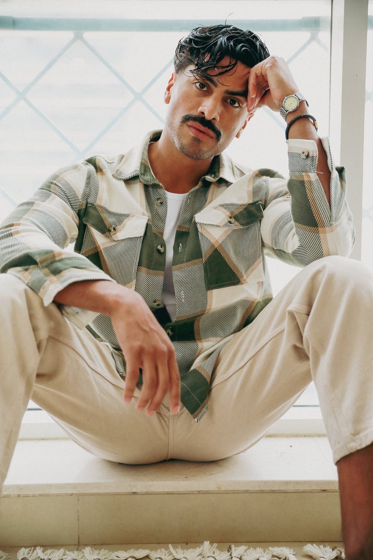 ⁠Dany Peña  and green lifestyle look in Dubai