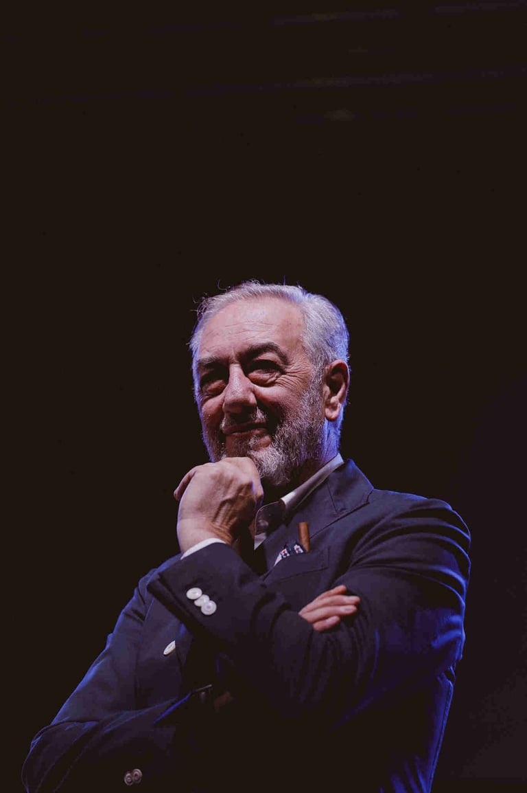 Francesco Minetti curated by Francesco Margaretini Luxury Travel Villas & Weddings