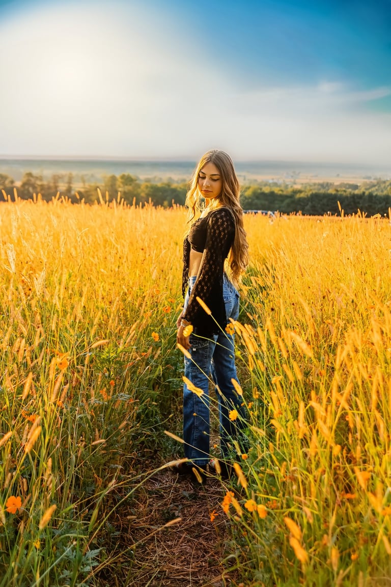 Lancaster PA senior pictures. Manheim Pa senior pictures. Senior Picture Photographer. Senior Photos Manheim PA