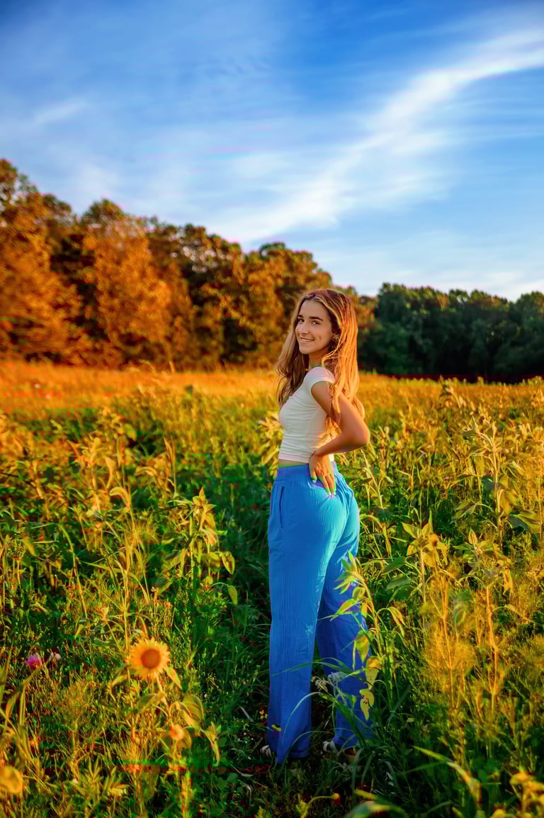 Manheim Township Senior Pictures Photographer. Lancaster PA senior pictures photographer