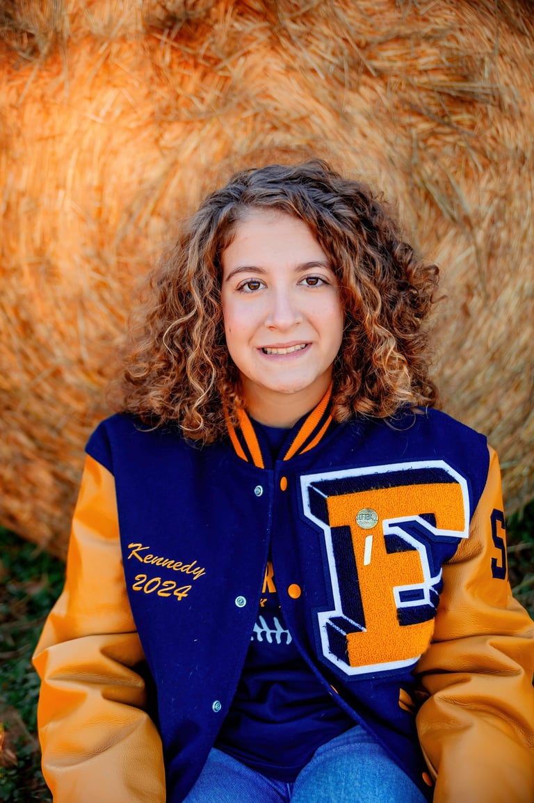 Hershey PA Senior Picture Photographer. Lancaster PA senior picture photographer. Manheim PA senior pictures