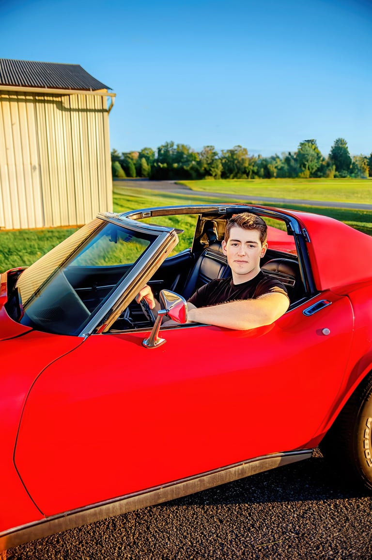 Senior Picture Photographer. Lancaster PA senior pictures. Manheim PA senior pictures. Hershey PA senior pictures. 