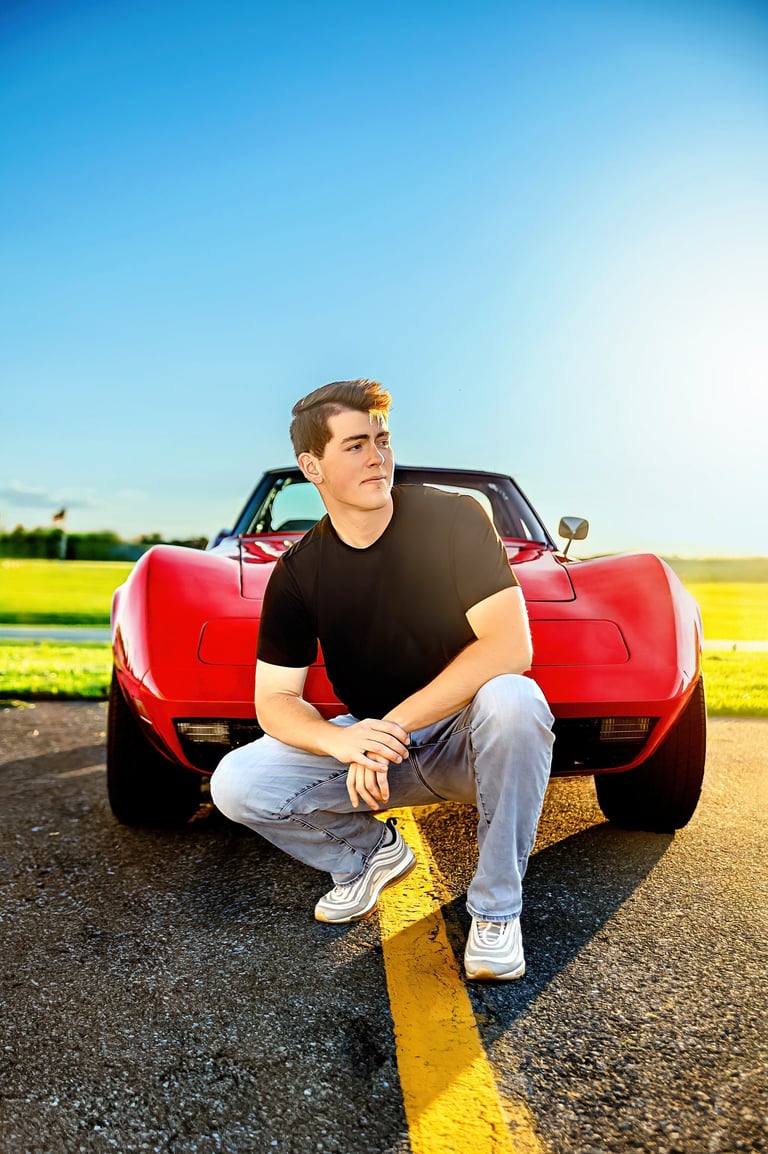 Senior Picture Photographer. Lancaster PA senior pictures. Manheim PA senior pictures. Hershey PA senior pictures. 