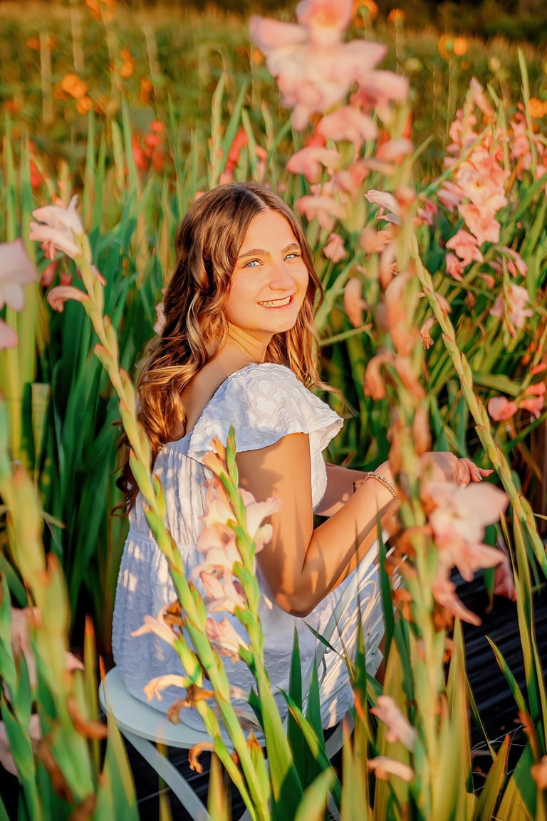 Manheim PA senior pictures. Palmyra PA senior pictures. Lititz PA senior pictures. Elizabethtown PA senior pictures.