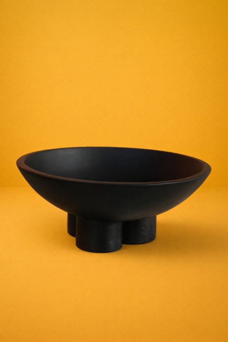 plato negro en fibra de vidrio