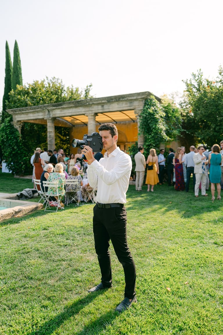 Vincent Tesniere with a 16mm vintage camera