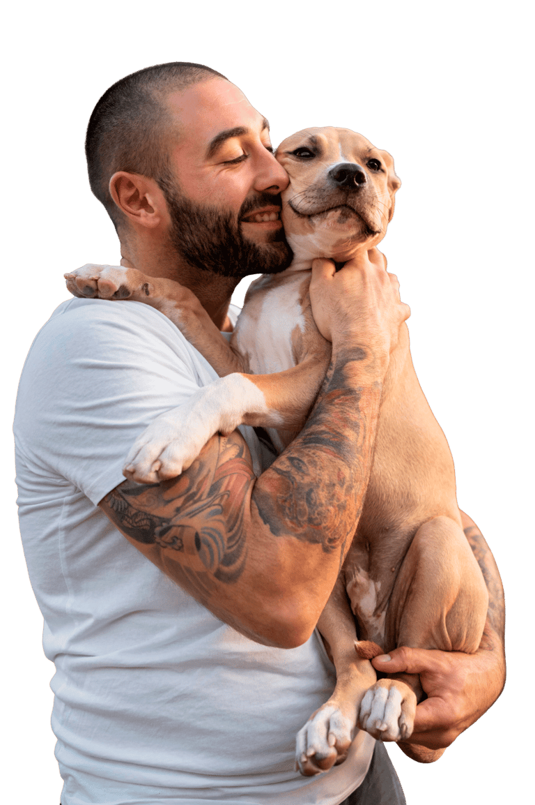 Cliente feliz da Veterinária Professor Adalbyr em Mangaratiba com seu pet
