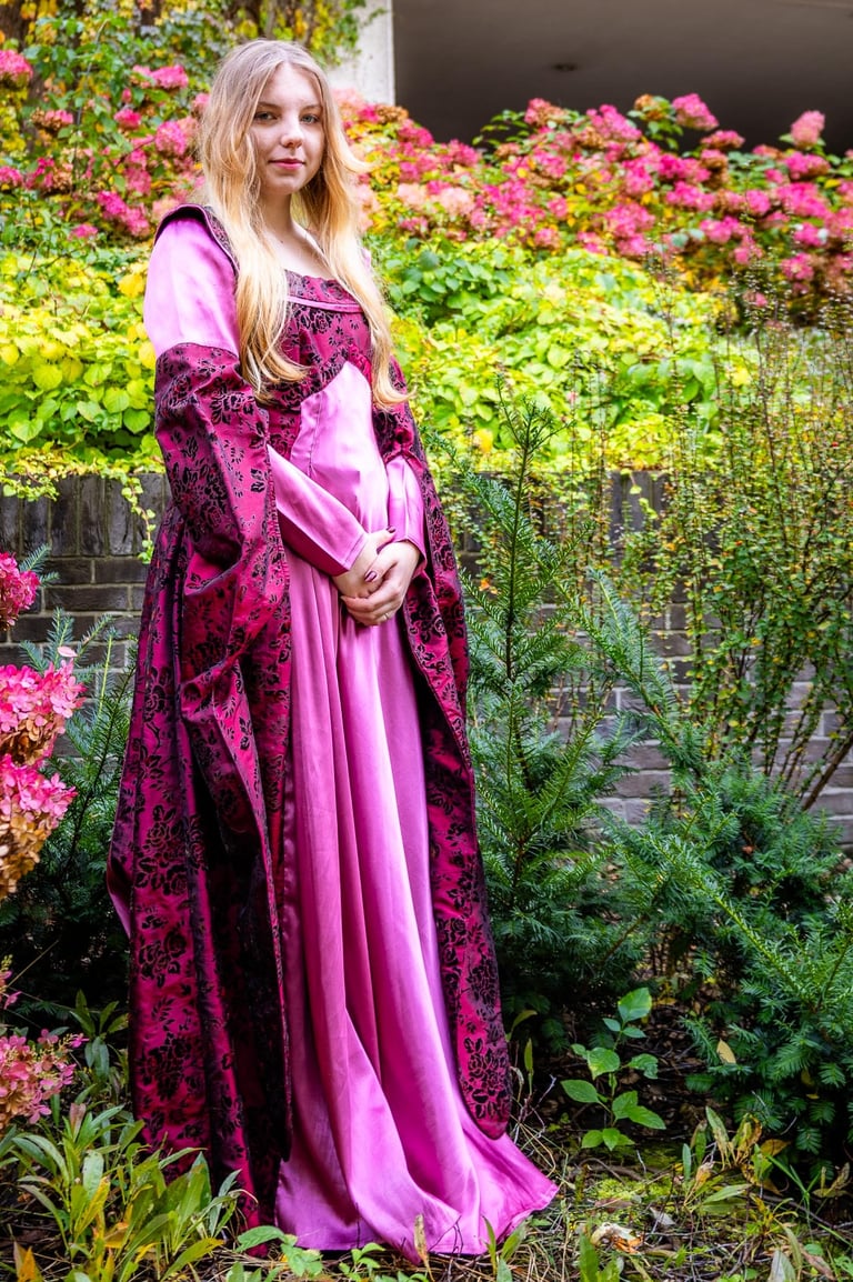 Viduramžių suknelė