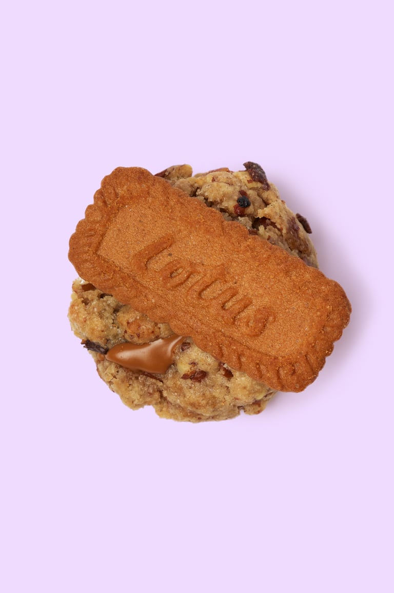 Biscoff cookie.