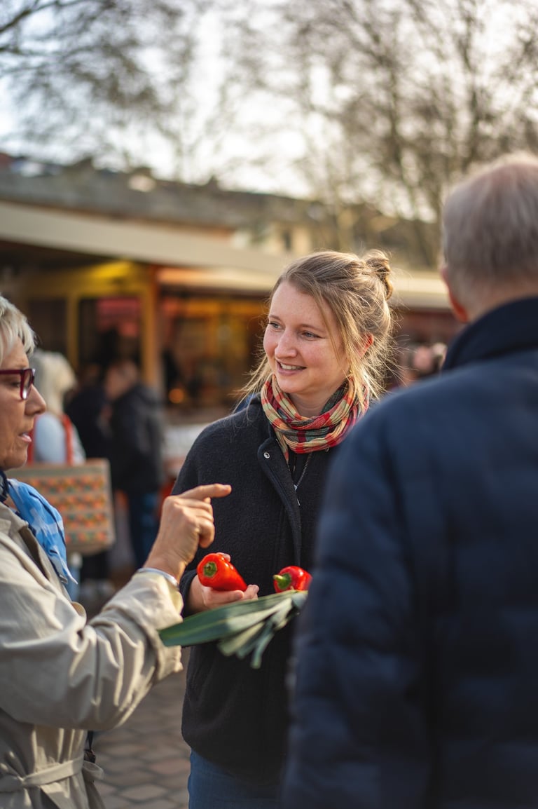 Gespräch über regionales und saisonales Bio-Gemüse
