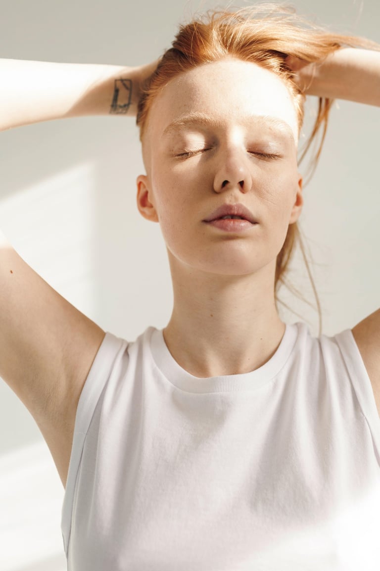 Cami Hoang – Gentle Face Awakening | About Page