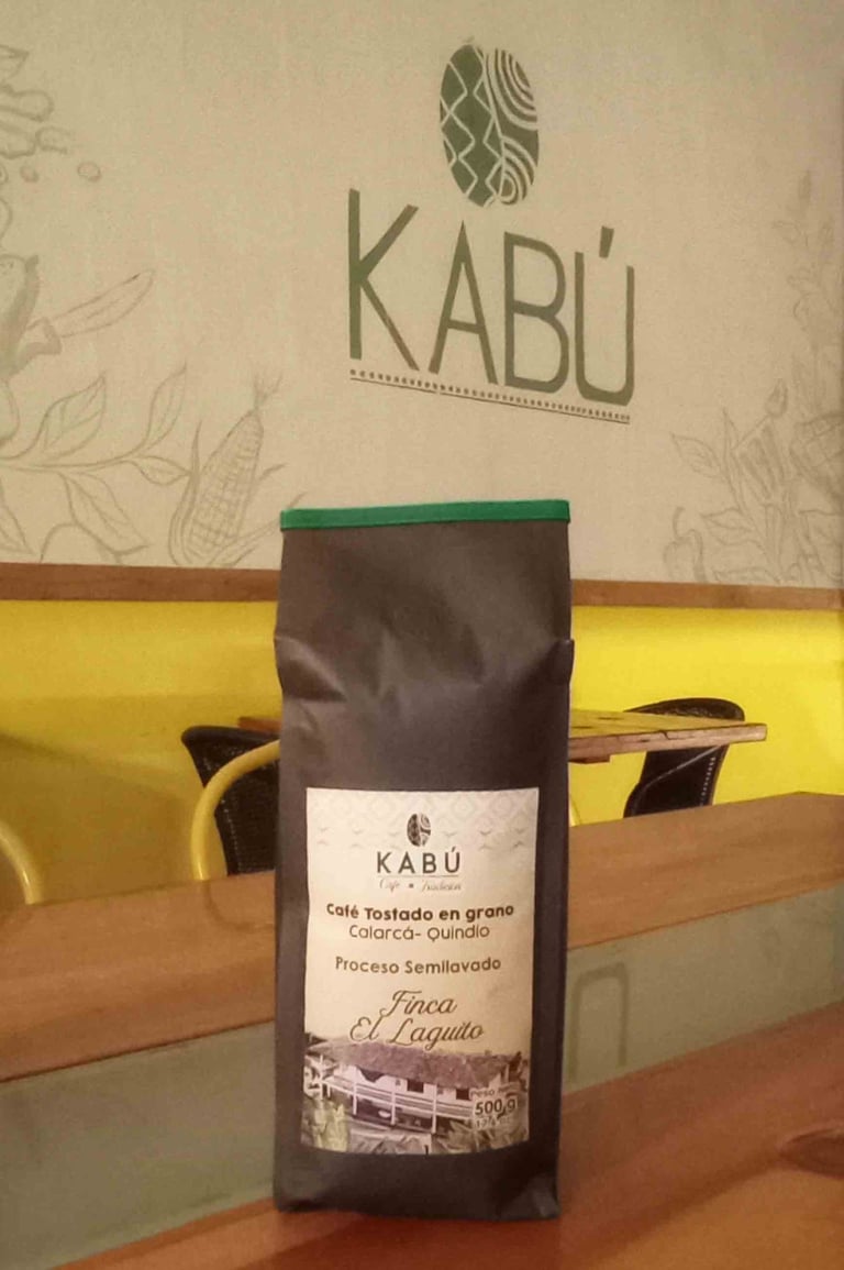 Café Tostado en grano, Proceso semi lavado, marca Kabú Café y Tradición Calarcá Quindío,