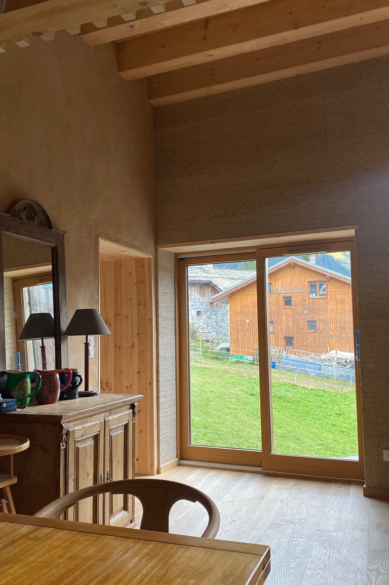 Séjour, bois, chaux chanvre