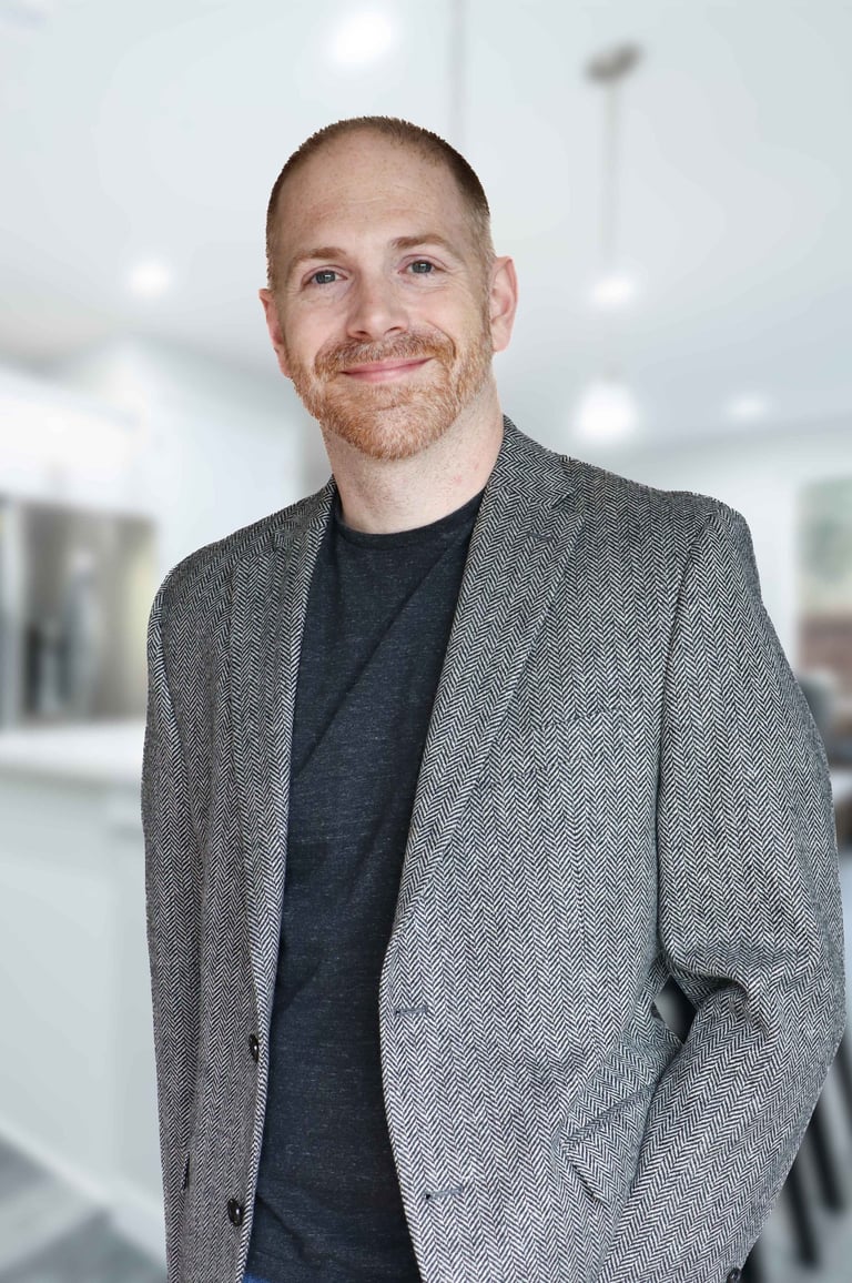 Leland Cameron, a local Real Estate Agent in Lake Stevens Snohomish County Washington.