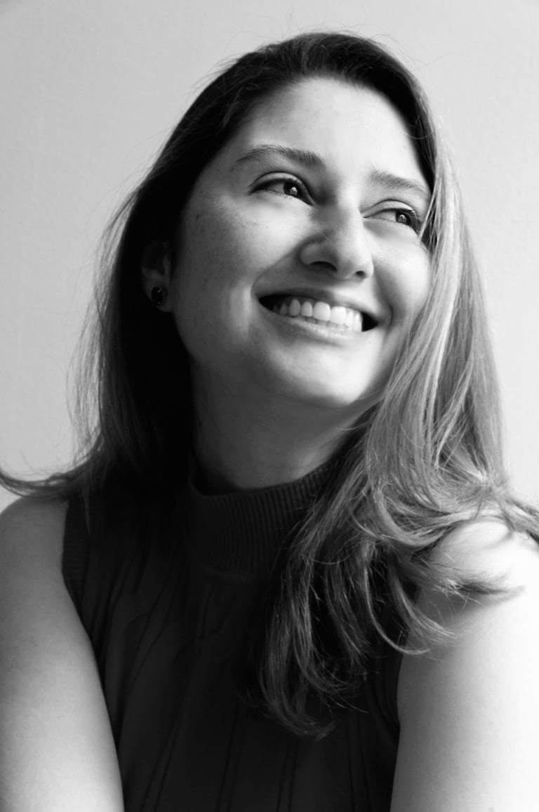 a woman with a smile on her face