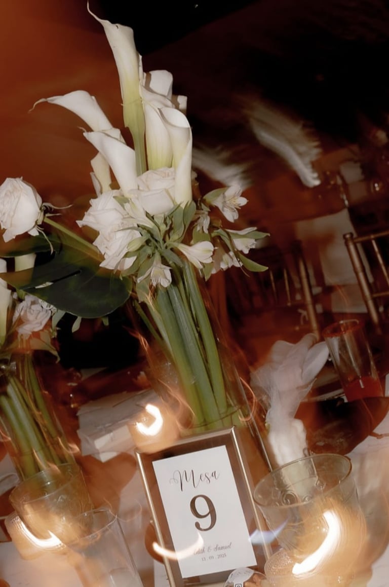 Decoración centros de mesa diseño floral Amor de Flores