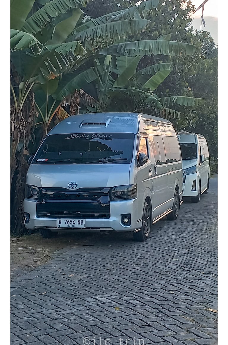 harga toyota hiace