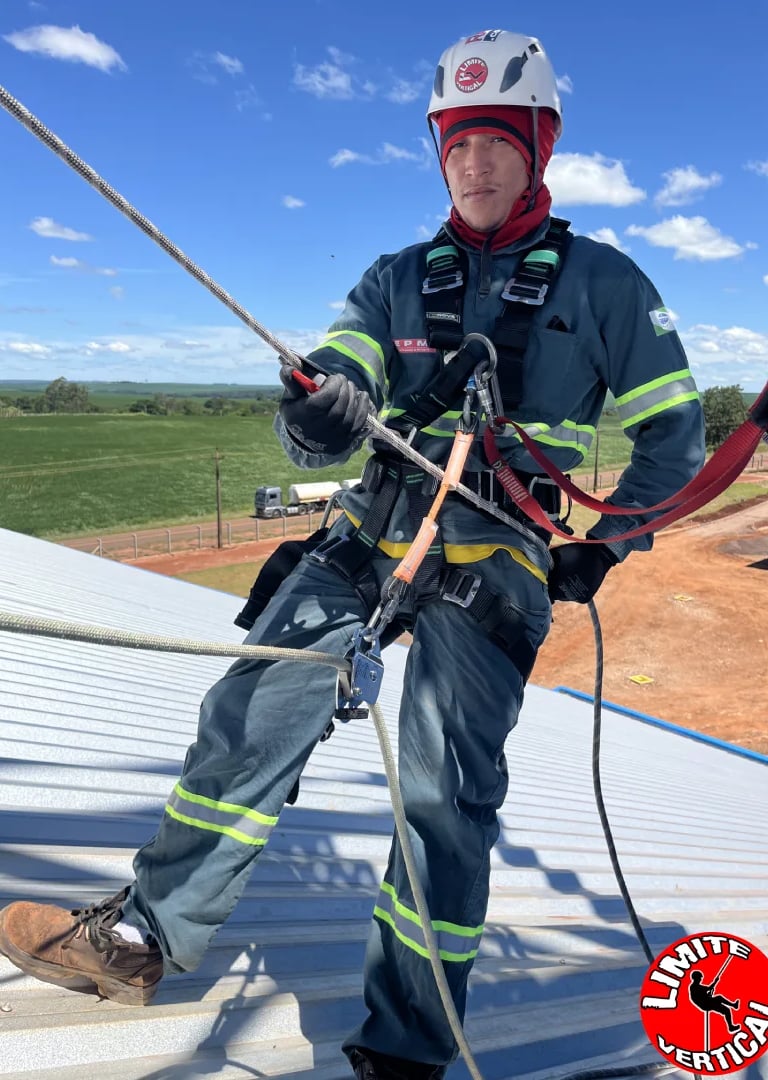 Acesso por Corda - SPDA Armazem