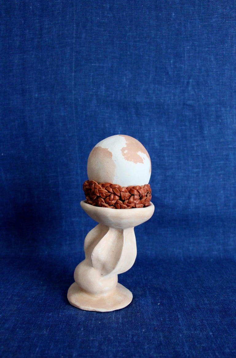 sculpture terre et cuir