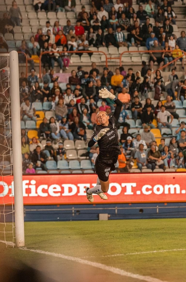 Pamela Tajonar Goalkeeper yxreveal yeida xicotencatl collab 11lgnds