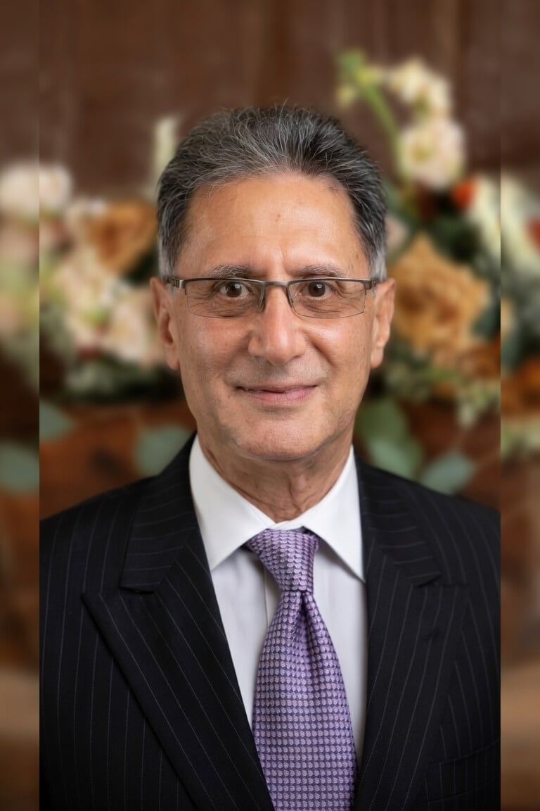 Jorge Cadena Vallejo, mentor estratégico patrimonial . Criterio y claridad