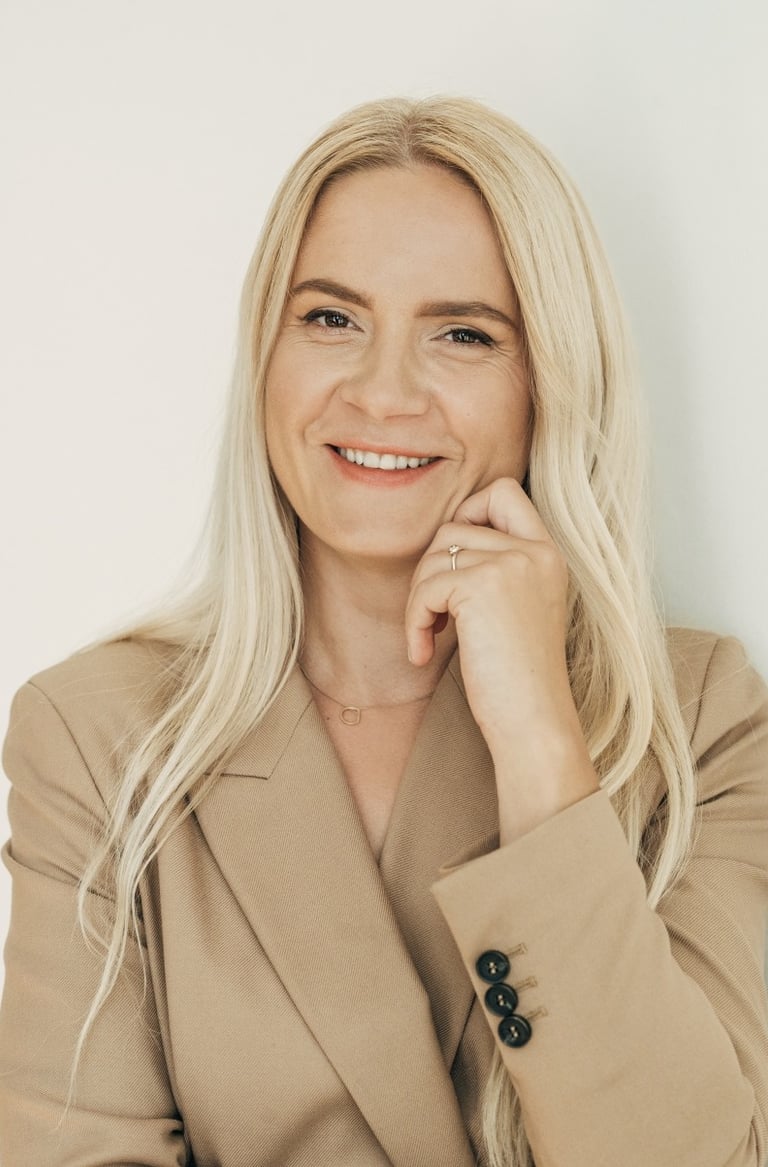 Biuro interjero dizainas interjerai Dovile Rudokiene 