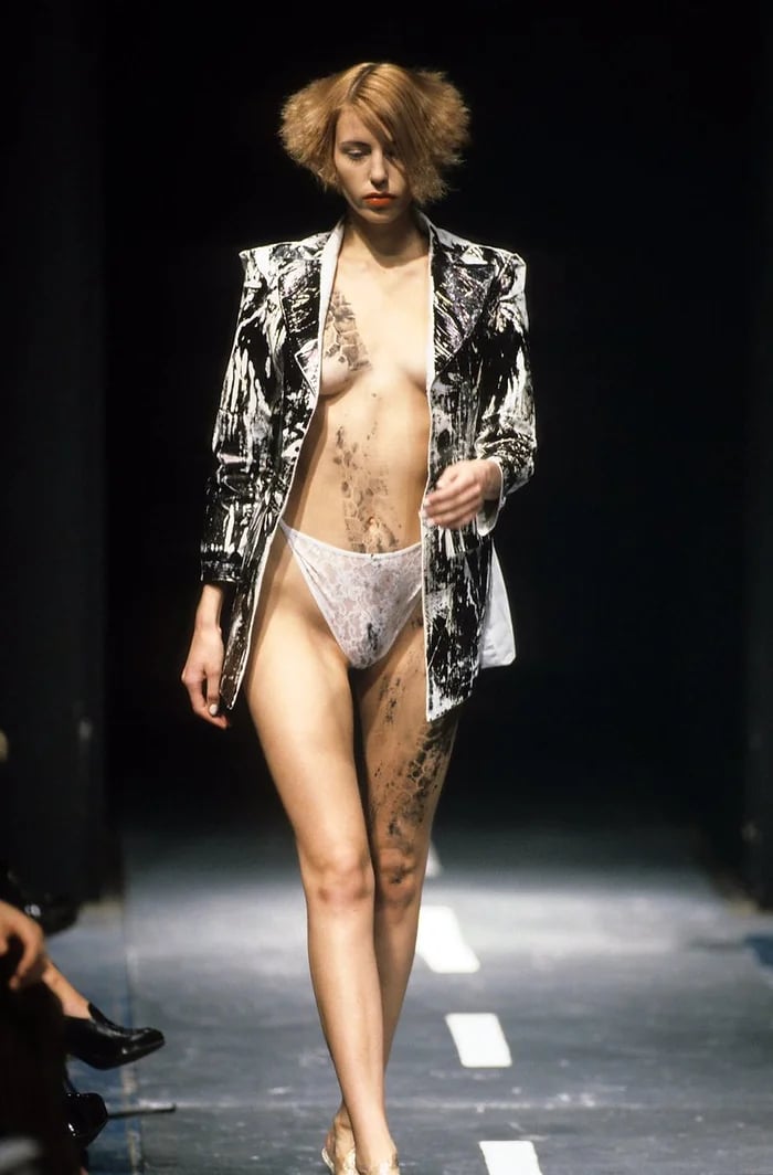 Alexander McQueen | © Cookingwiththehamster