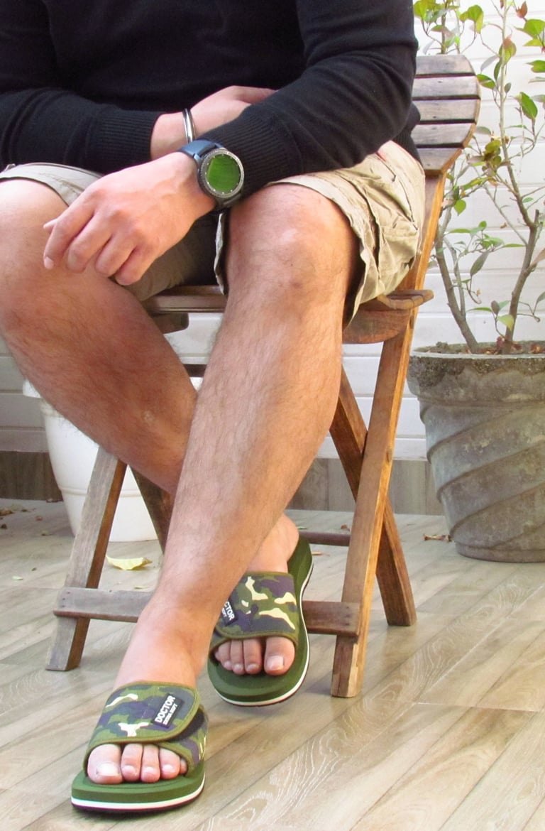 men's camo sliders