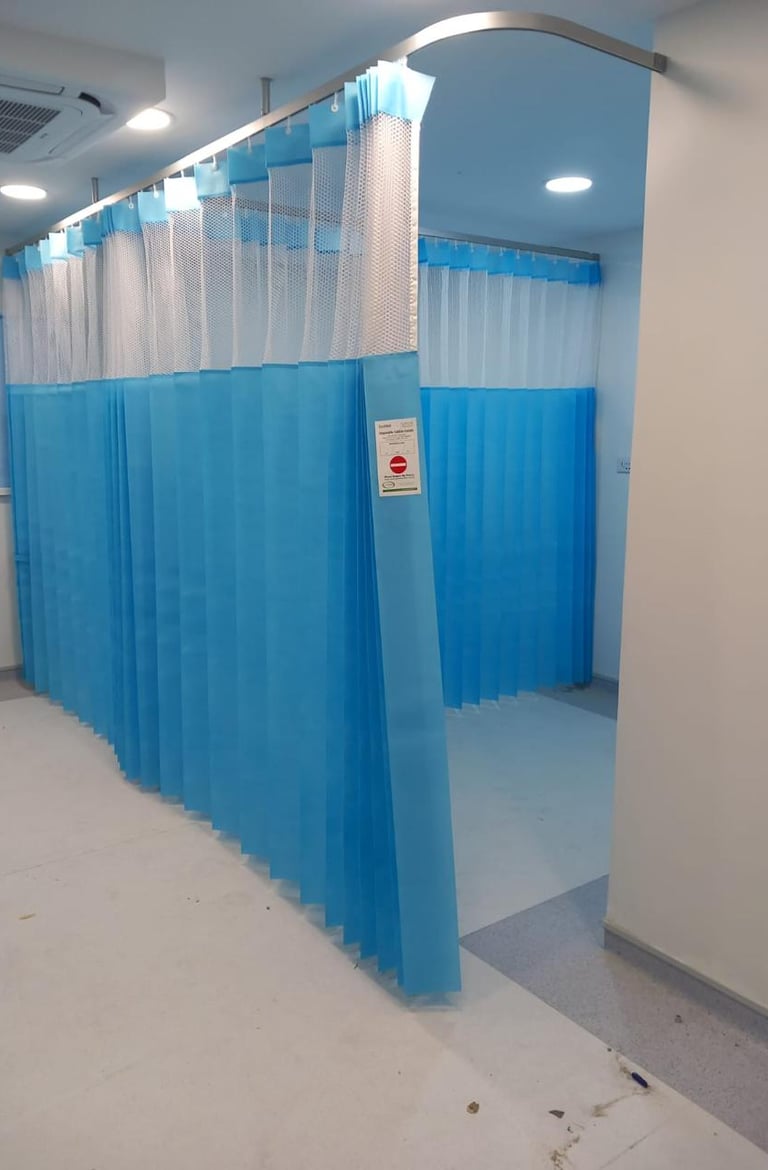 Light Blue Disposable Medical Curtains